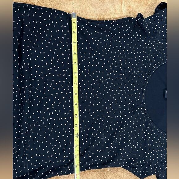 H&M Dress black white polka dot Size small Form Fitting Flattering - Picture 4 of 8